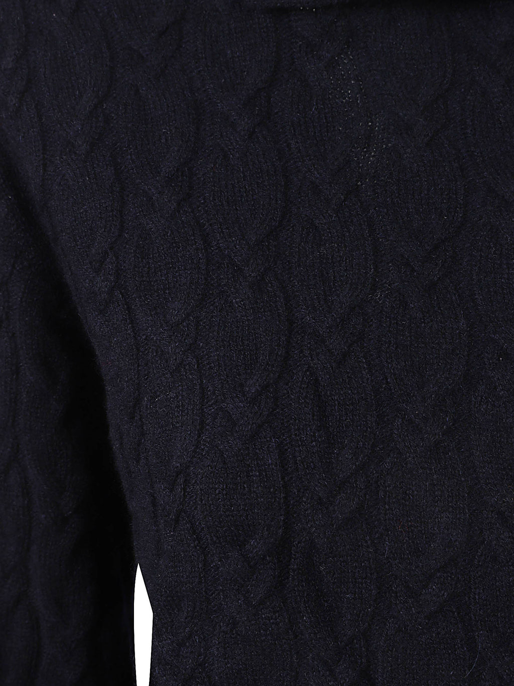 1114014 ALLUDE