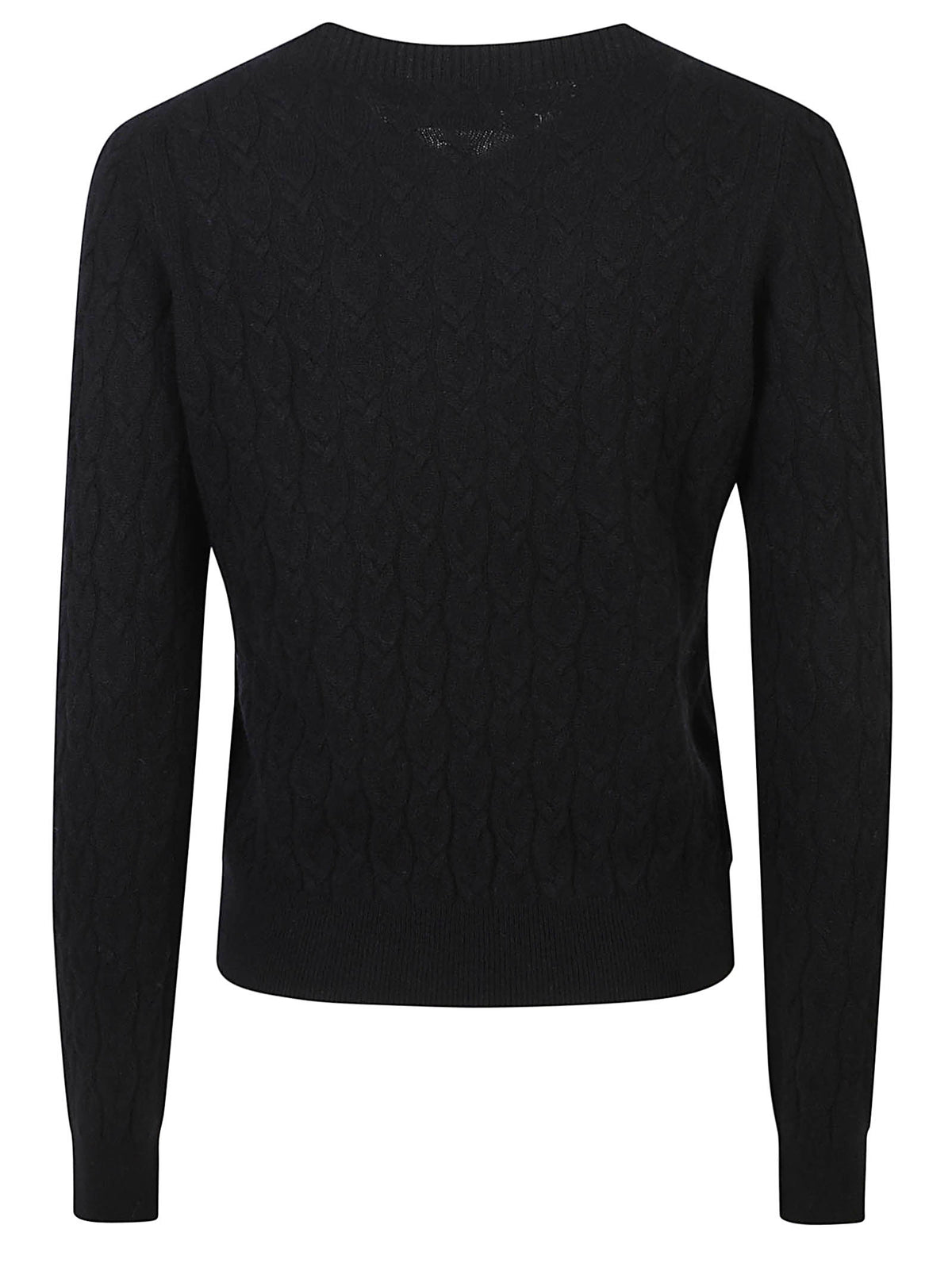 1114190 ALLUDE