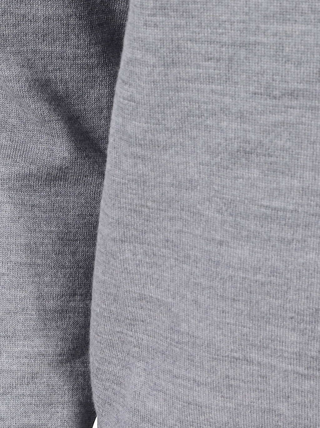 64012483 ALLUDE