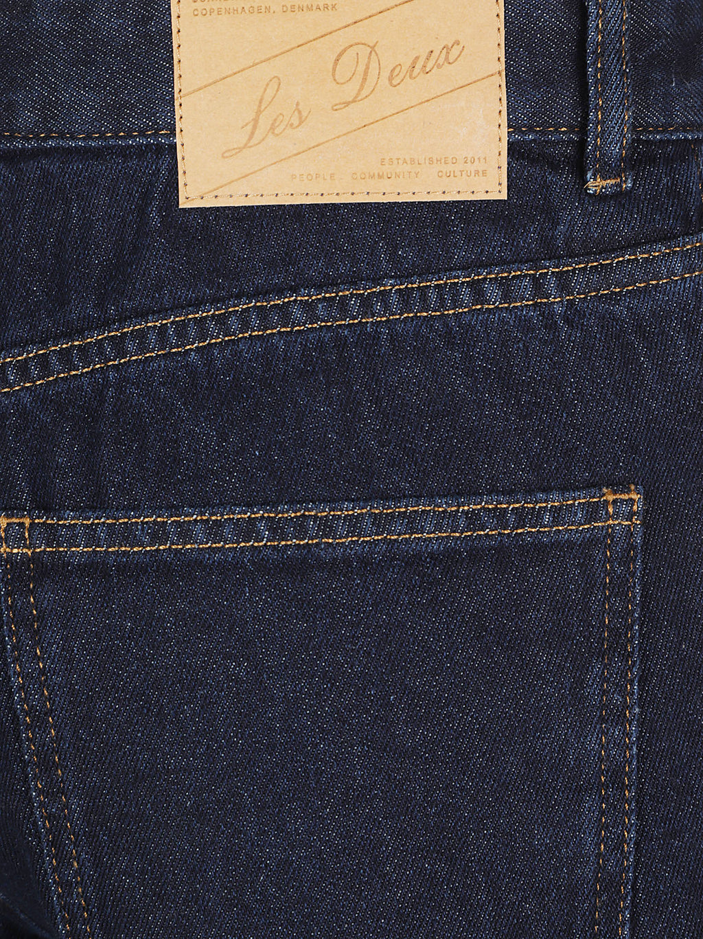 RYDER WASHED DENIM JEANS485 Les Deux